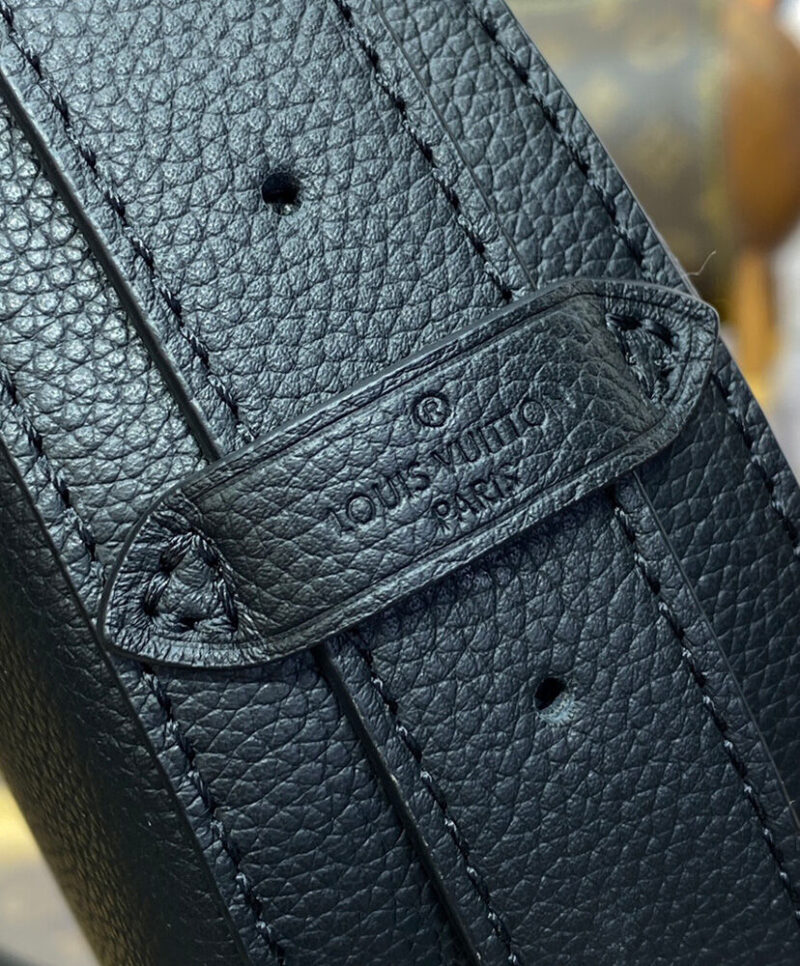 Louis Vuitton Low Key Bumbag M11429 Black